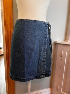 Vintage new Classic Blue Denim Wrap Skirt